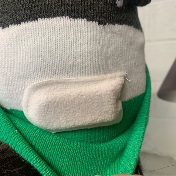 Merry Elfin Christmas Light Up Hat - Picture 5 of 6